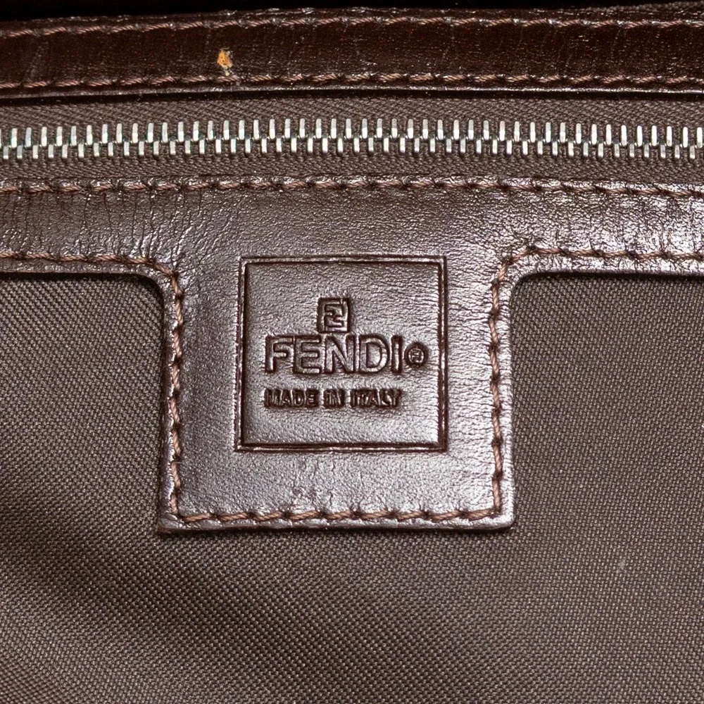 FENDI - Zucca Medium Mamma Baguette Bag Brown Vintage 2000s Y2K